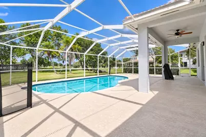 2919 Augusta Cir, Homestead, FL 33035 - Photo 5