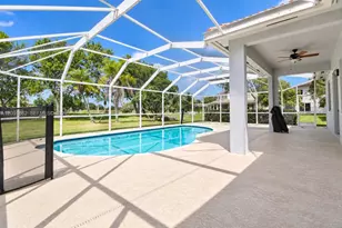2919 Augusta Cir, Homestead, FL 33035 - Photo 5
