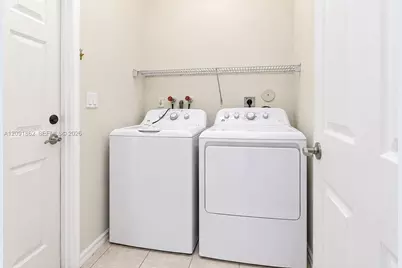 2919 Augusta Cir, Homestead, FL 33035 - Photo 23