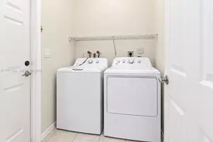 2919 Augusta Cir, Homestead, FL 33035 - Photo 23