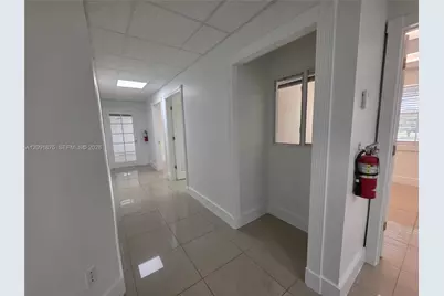 10200 NW 25th St #B-205, Doral, FL 33172 - Photo 37