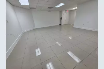 10200 NW 25th St #B-205, Doral, FL 33172 - Photo 19