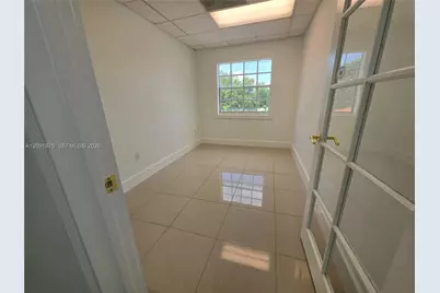 10200 NW 25th St #B-205, Doral, FL 33172 - Photo 39