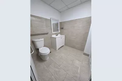 10200 NW 25th St #B-205, Doral, FL 33172 - Photo 43