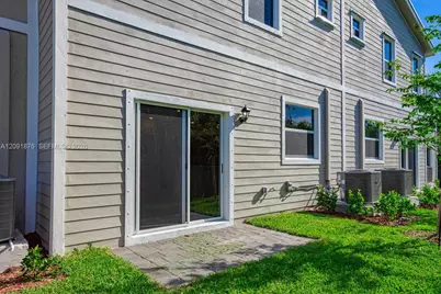 934 SE 19th St, Homestead, FL 33034 - Photo 31