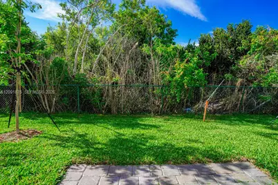 934 SE 19th St, Homestead, FL 33034 - Photo 33