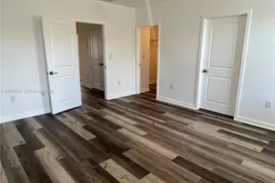 934 SE 19th St, Homestead, FL 33034 - Photo 25