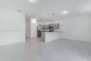934 SE 19th St, Homestead, FL 33034 - Photo 15