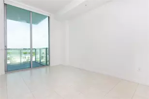 7928 East Dr, North Bay Village, FL 33141 - Photo 27