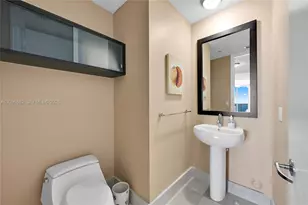 18201 Collins Ave, Sunny Isles Beach, FL 33160 - Photo 15