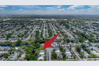 7911 SW 7th Pl, North Lauderdale, FL 33068 - Photo 81