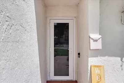 7911 SW 7th Pl, North Lauderdale, FL 33068 - Photo 9