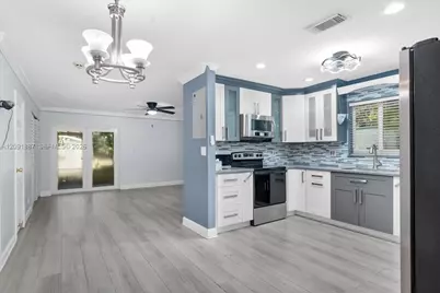 7911 SW 7th Pl, North Lauderdale, FL 33068 - Photo 17