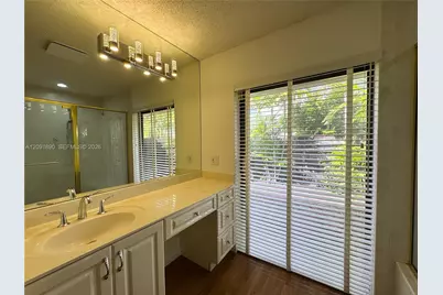 76 Ivy Rd, Hollywood, FL 33021 - Photo 31