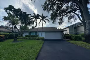 76 Ivy Rd, Hollywood, FL 33021 - Photo 1