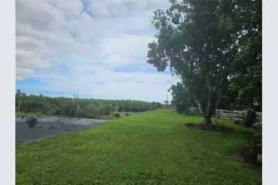 172 Ave SW 228 St, Homestead, FL 33170 - Photo 11