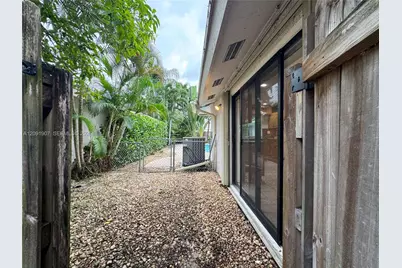 76 Ivy Rd #76, Hollywood, FL 33021 - Photo 51