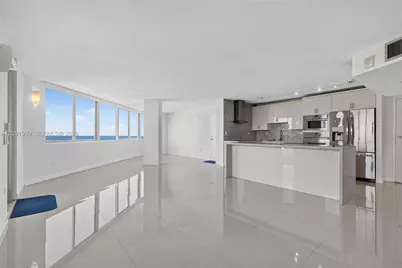 7135 Collins Ave #805, Miami Beach, FL 33141 - Photo 9