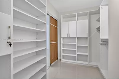 7135 Collins Ave #805, Miami Beach, FL 33141 - Photo 29