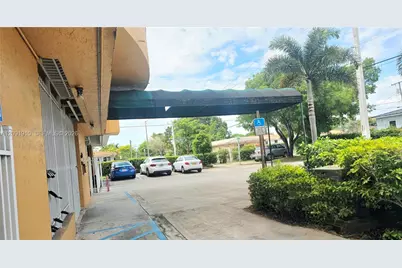 2441 SW 31st Ave #207, Miami, FL 33145 - Photo 61