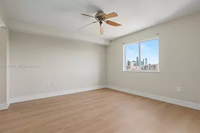816 NW 11th St #906, Miami, FL 33136 - Photo 7