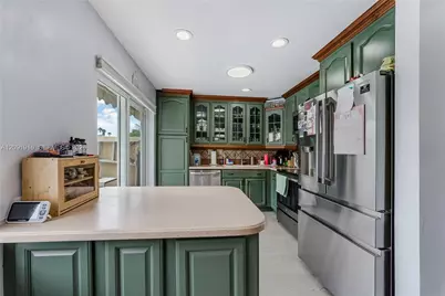 17361 NW 66th Ct, Hialeah, FL 33015 - Photo 17