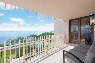 3 Grove Isle Dr, Miami, FL 33133 - Photo 15