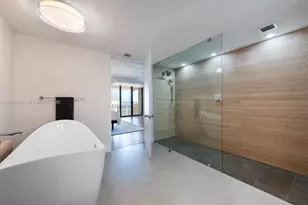 3 Grove Isle Dr, Miami, FL 33133 - Photo 35