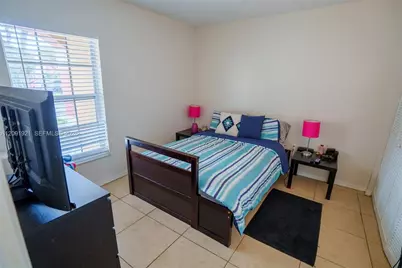 15400 SW 134th Pl #403, Miami, FL 33177 - Photo 5