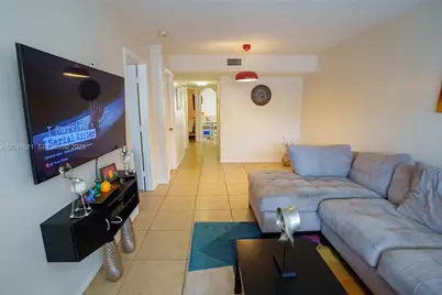 15400 SW 134th Pl #403, Miami, FL 33177 - Photo 3