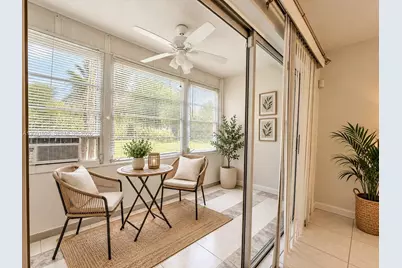 300 Berkley Rd #203, Hollywood, FL 33024 - Photo 7