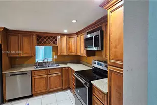 3954 Inverrary Dr, Lauderhill, FL 33319 - Photo 13