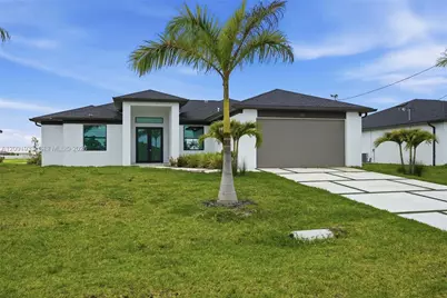 321 NE 15th Ter, Other City - In The State Of Florida, FL 33909 - Photo 5