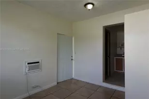 11262 SW 74th St, Miami, FL 33173 - Photo 5