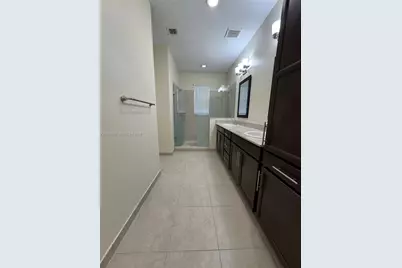 130 NW 209th Trl #130, Pembroke Pines, FL 33029 - Photo 11