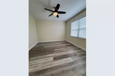 130 NW 209th Trl #130, Pembroke Pines, FL 33029 - Photo 9