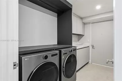 17875 Collins Ave #3906, Sunny Isles Beach, FL 33160 - Photo 31