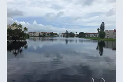 3071 E Sunrise Lakes Dr #107, Sunrise, FL 33322 - Photo 5