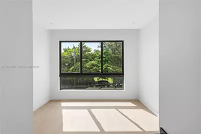 1017 SW 13th Ct, Miami, FL 33135 - Photo 35