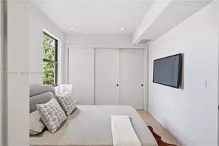 1017 SW 13th Ct, Miami, FL 33135 - Photo 29