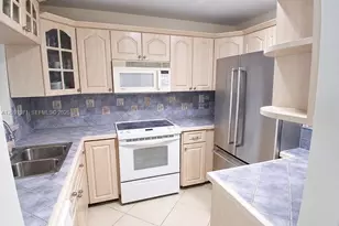 11233 SW 88th St, Miami, FL 33176 - Photo 5
