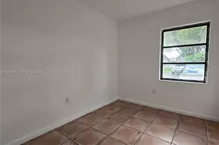 4907 SW 137th Ct, Miami, FL 33175 - Photo 7