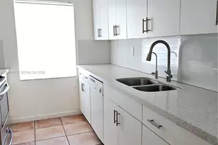 4907 SW 137th Ct, Miami, FL 33175 - Photo 5