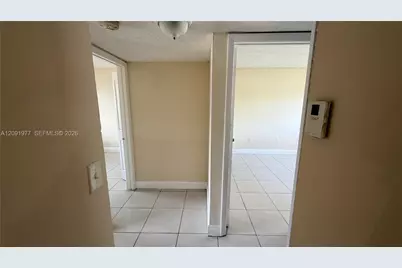 5461 W 24th Ave #18, Hialeah, FL 33016 - Photo 13