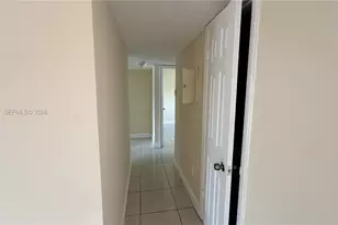 5461 W 24th Ave, Hialeah, FL 33016 - Photo 11