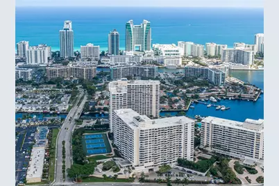 600 Three Islands Blvd #1113, Hallandale Beach, FL 33009 - Photo 3