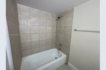 3470 Foxcroft Rd #111, Miramar, FL 33025 - Photo 13