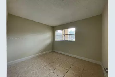 3470 Foxcroft Rd #111, Miramar, FL 33025 - Photo 7