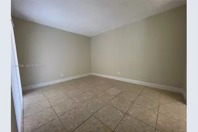 3470 Foxcroft Rd #111, Miramar, FL 33025 - Photo 9