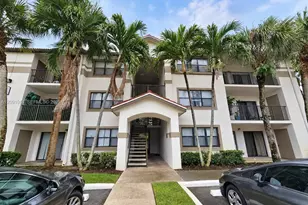620 S Park Rd, Hollywood, FL 33021 - Photo 1